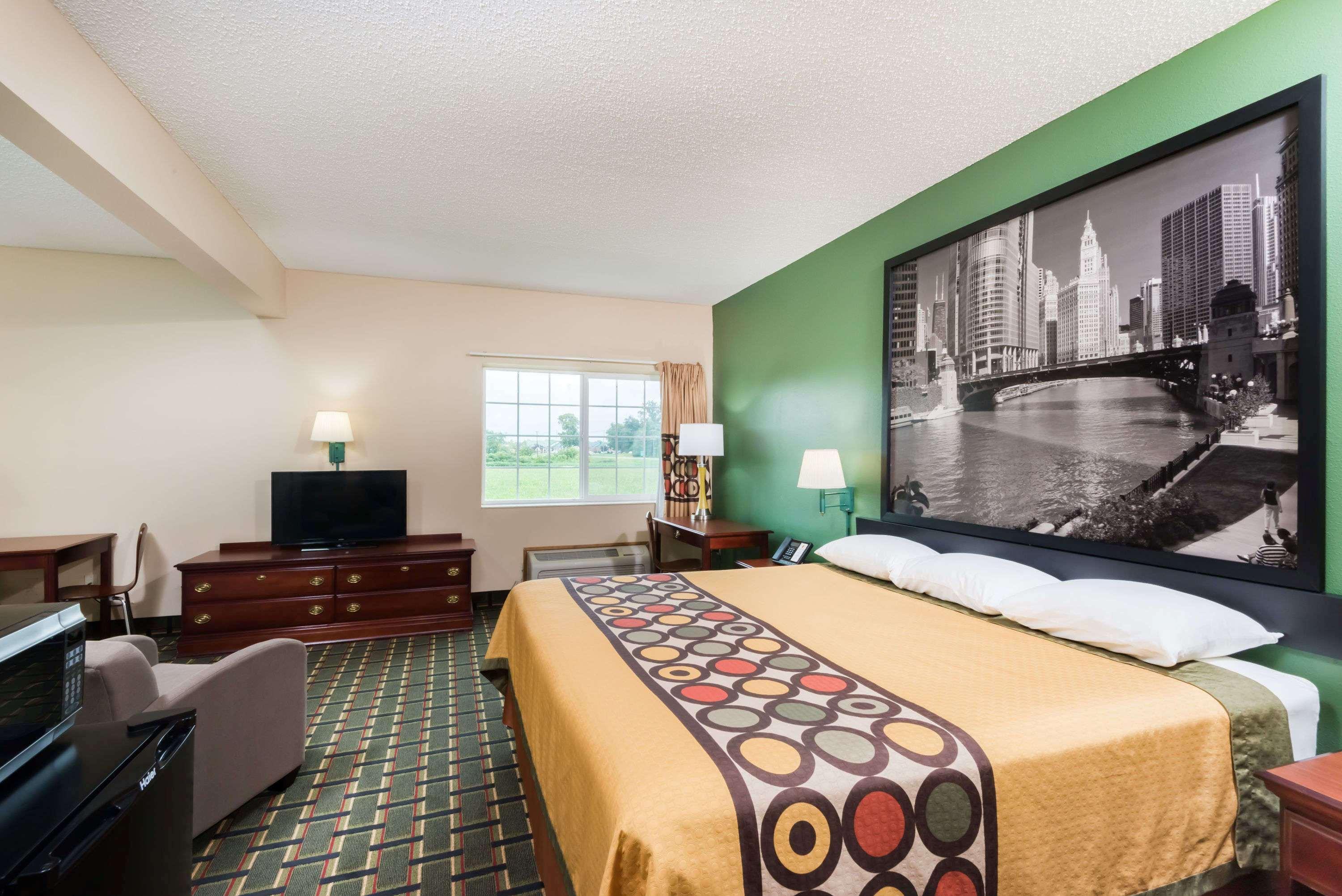 Super 8 By Wyndham Mt. Carmel Il Hotell Mount Carmel Exteriör bild